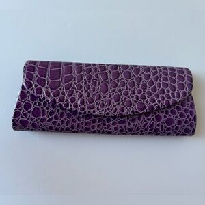 Women’s clutch